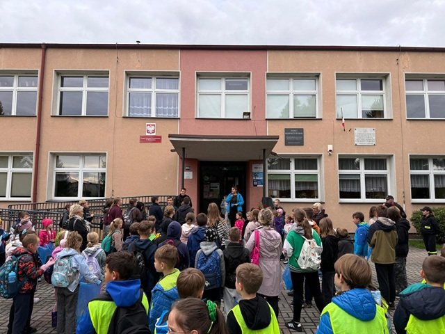 Obraz wyróżniający aktualność