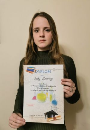 Obraz wyróżniający aktualność