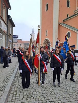 Obraz wyróżniający aktualność