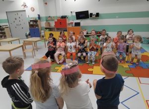 Obraz wyróżniający aktualność