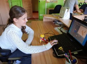 Obraz wyróżniający aktualność