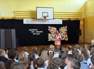 Obraz wyróżniający aktualność