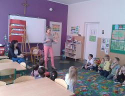 Obraz wyróżniający aktualność