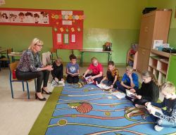 Obraz wyróżniający aktualność