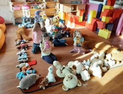 Obraz wyróżniający aktualność