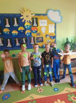 Obraz wyróżniający aktualność