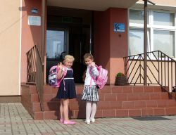 Obraz wyróżniający aktualność