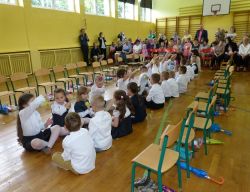 Obraz wyróżniający aktualność