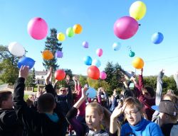 Obraz wyróżniający aktualność