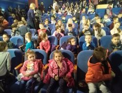 Obraz wyróżniający aktualność