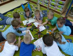 Obraz wyróżniający aktualność