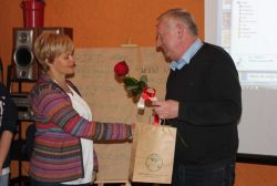 Obraz wyróżniający aktualność