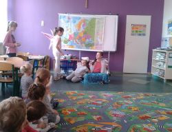 Obraz wyróżniający aktualność