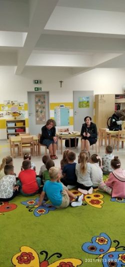 Obraz wyróżniający aktualność