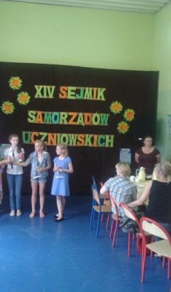 Obraz wyróżniający aktualność