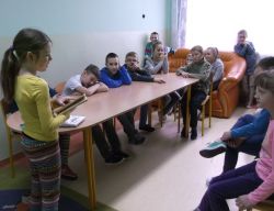 Obraz wyróżniający aktualność