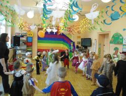 Obraz wyróżniający aktualność