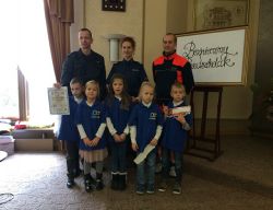 Obraz wyróżniający aktualność