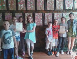 Obraz wyróżniający aktualność