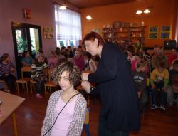 Obraz wyróżniający aktualność
