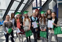 Obraz wyróżniający aktualność