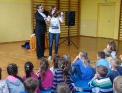 Obraz wyróżniający aktualność