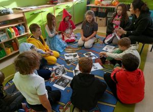 Obraz wyróżniający aktualność